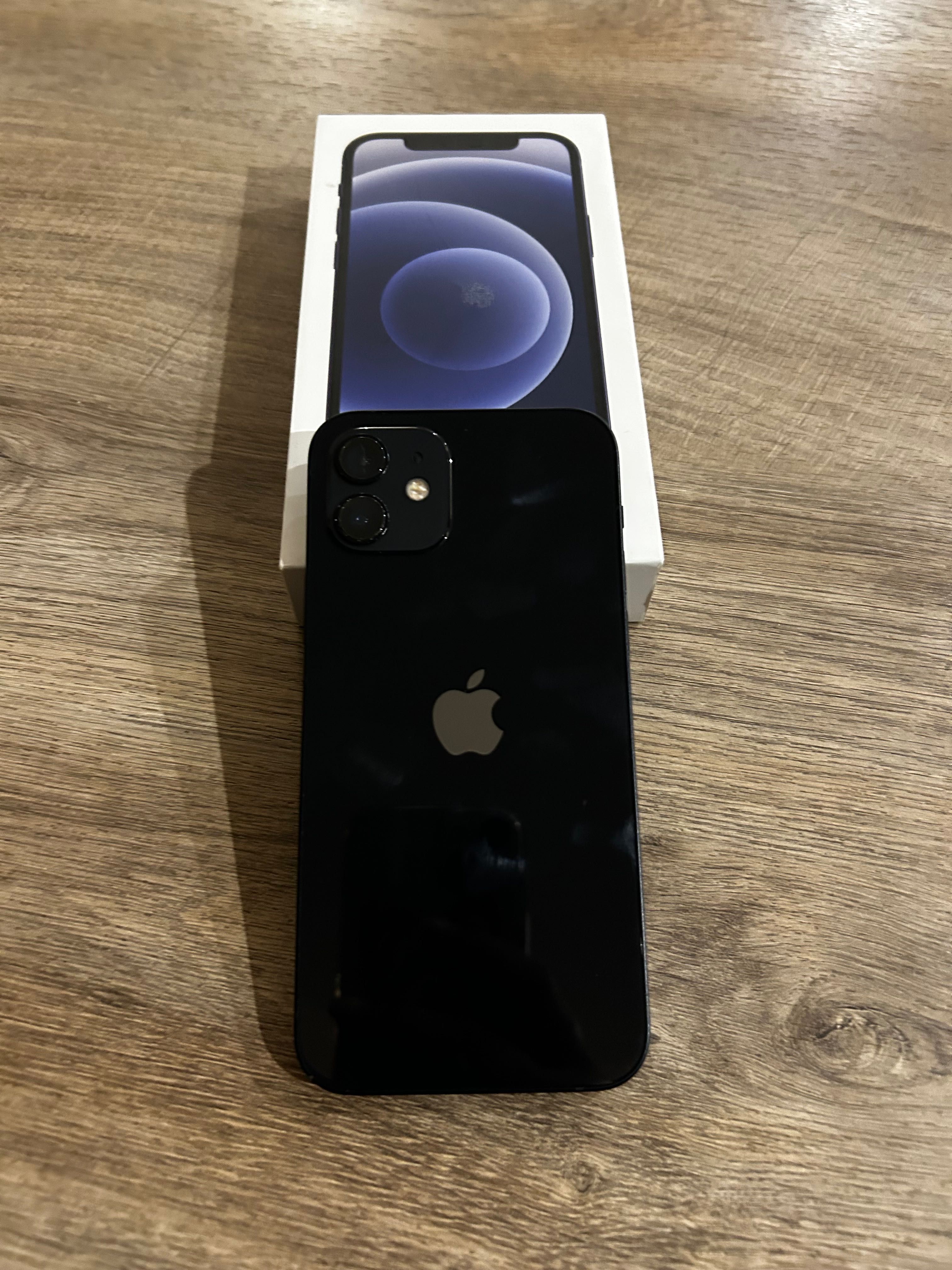 iPhone 12, 64 Gb