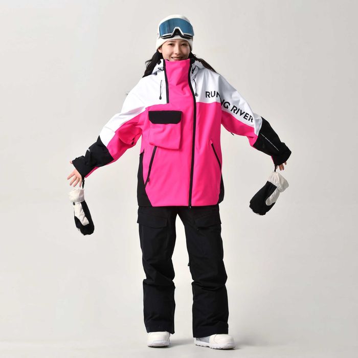 Женские горнолыжные куртки Running River