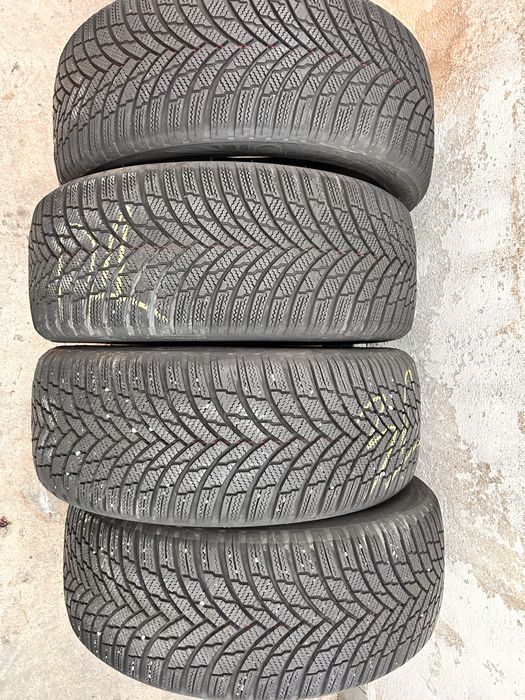 235/50/19 Firestone