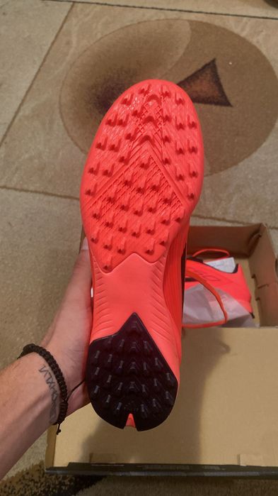 Vand Ghete de fotbal teren sintetic Adidas F50 League