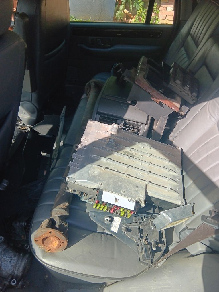 Land rover range rover p38 части 4.6 бензин  2.5tds