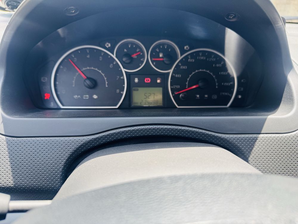 Chevrolet nexia 3