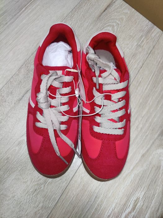 Adidași Zara noi din piele și textil mărimea 32 și 34