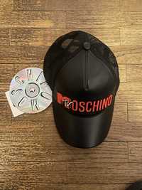 шапка с козирка HM Moschino