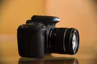 Canon 77D + obiectiv kit 18-55 mm