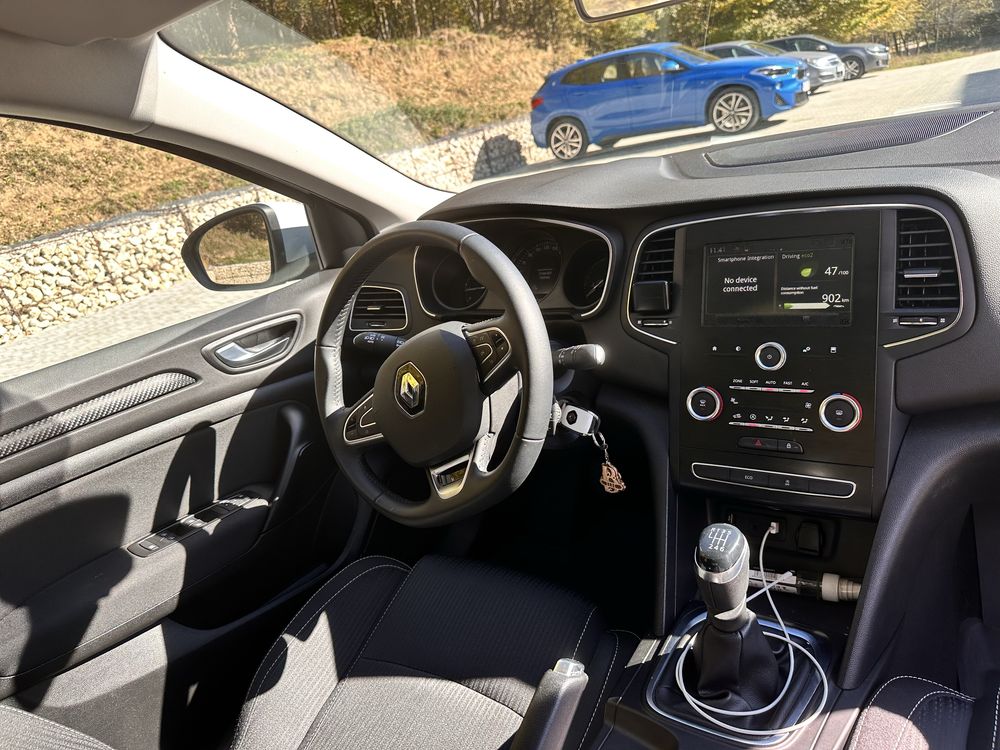 Renault Megane 4 Sedan - unic proprietar inca in garantie