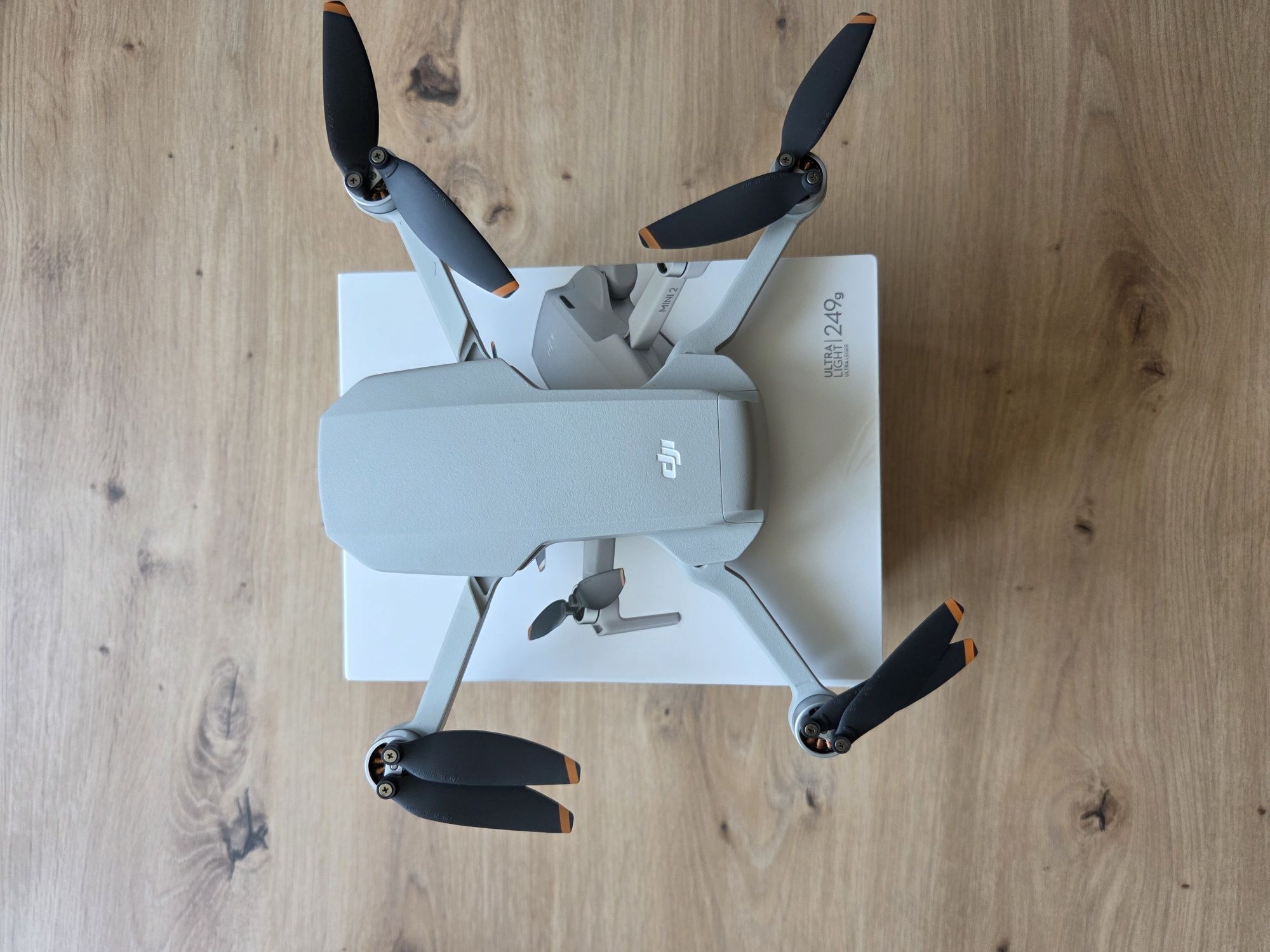 ПРОМОЦИЯ Като нов! Dji mini 2 4к / 2 + 1 нова батерии / кейс / dji