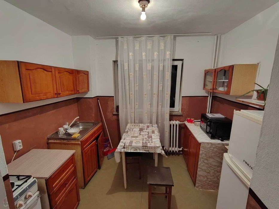 Apartament de închiriat – 2 camere, zona calea aradului