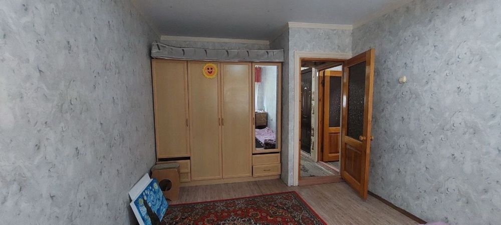 iD 0949 2 xona 2 etaj opp sentralniy apteka