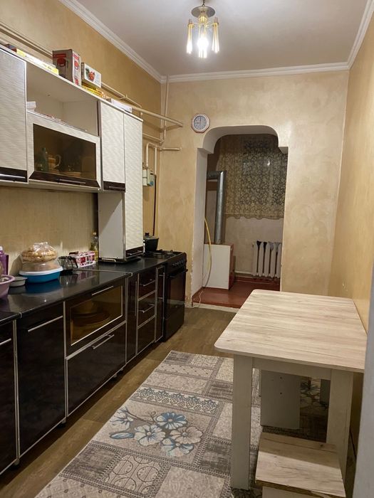 Срочно Продам 2х комнатный квартира