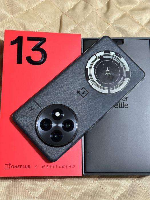 One Plus 13 512 gb Ram 16 5G польный комплект