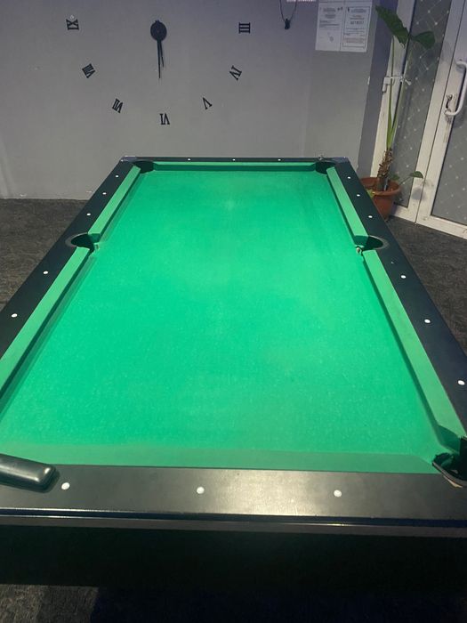 Masă biliard în stare foarte buna
