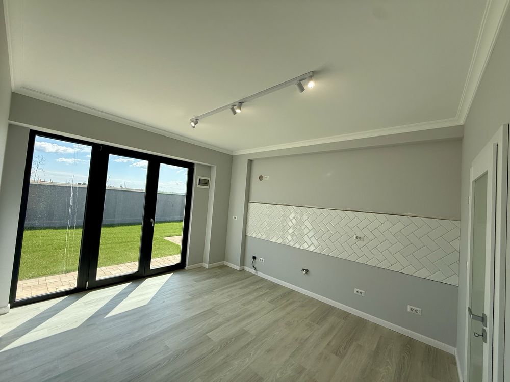 Casa zona Selgros , Ford , Damila