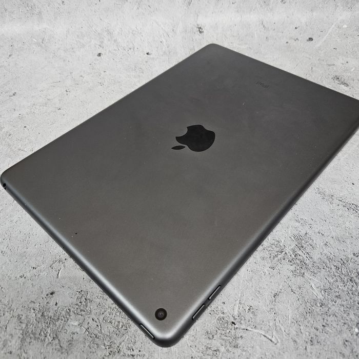 Apple IPad 9поколение WiFi 64Gb(Риддер)Независимости34(лот786784)