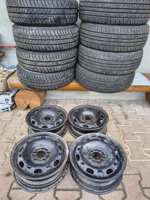 Vând 4 jante R14+2 seturi anvelope Michelin si Hankook/ totul 500 lei