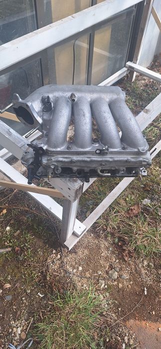 Всмукателен колектор rbb от 2.4 хонда акорд