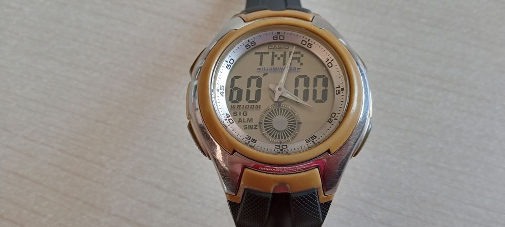 Мъжки часовник Casio AQ-160 Illuminator