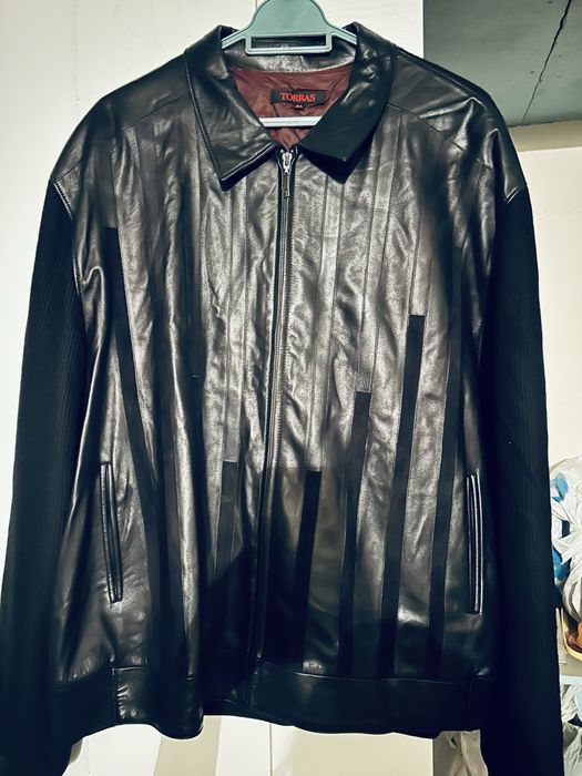 Продаю мужскую  кожанную куртку 56 размер