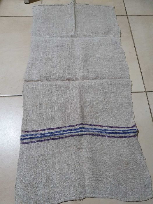 Stergare de cânepă, țesute la război