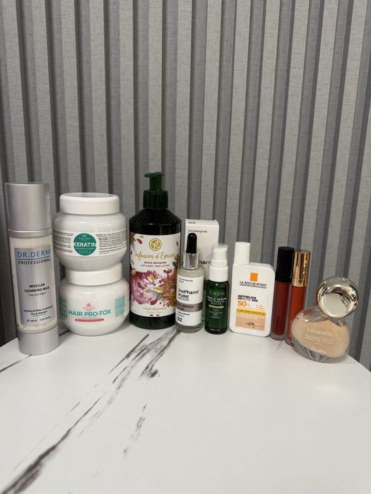 Комплект гримове нови и използвани