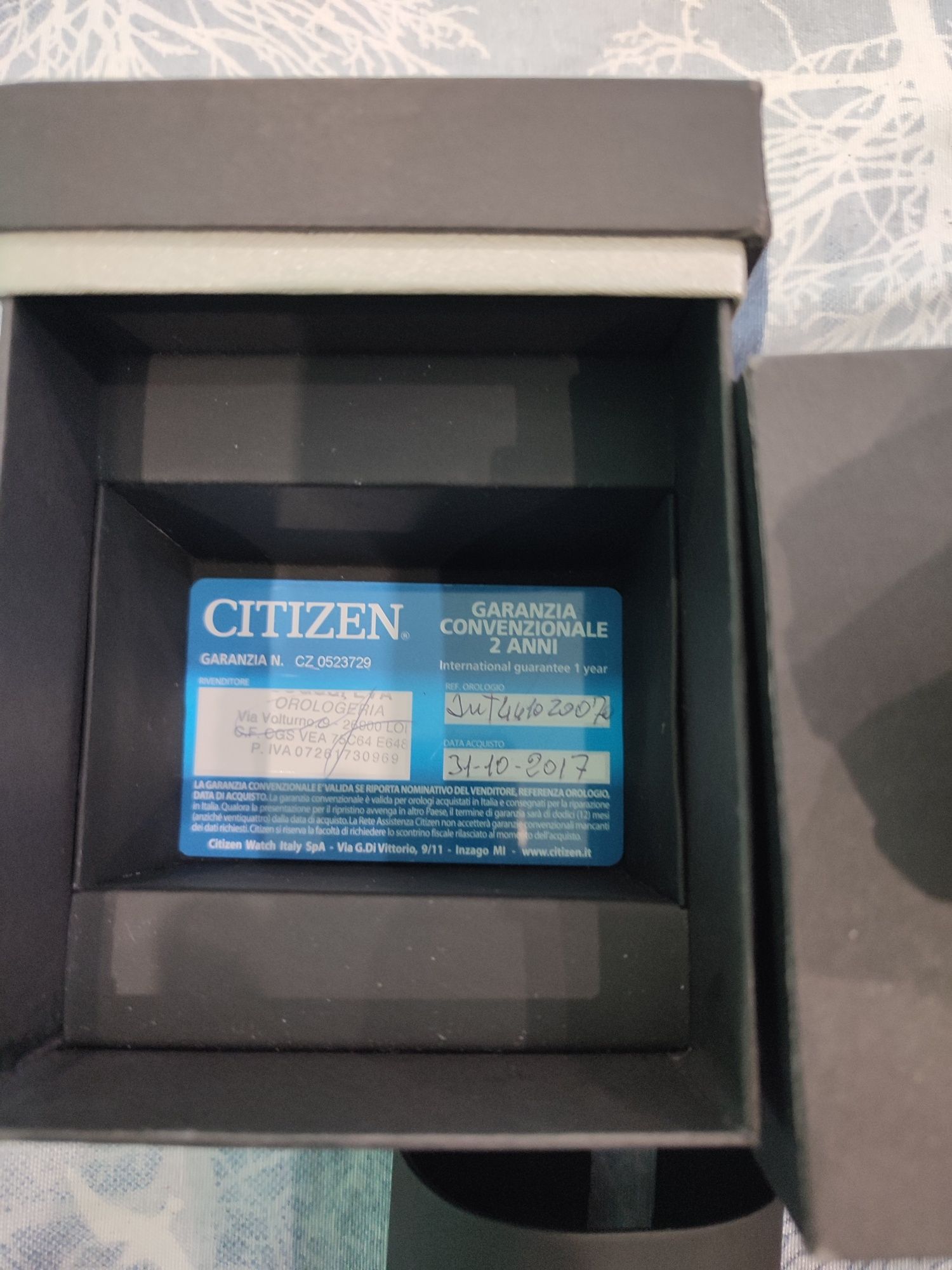 хауей 5 про 600лева нов citizen 900 лева