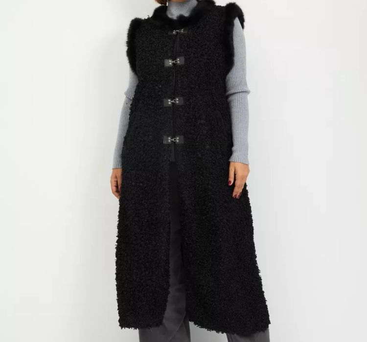 Продам жилет длинный