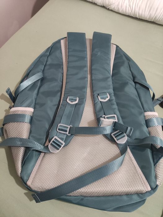 Раници за туризъм,къмпинг,планинарство