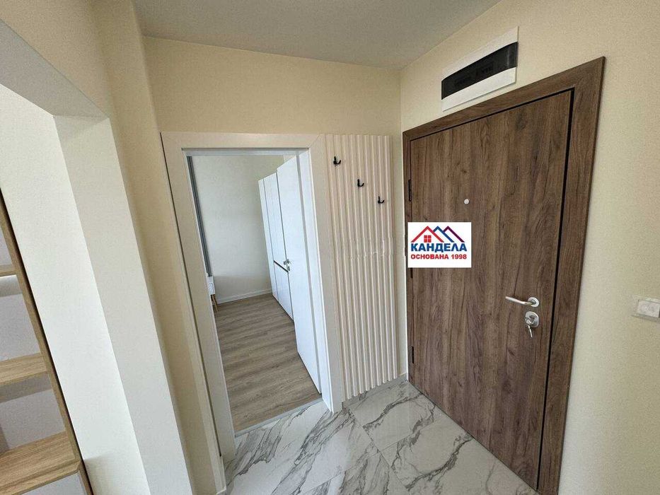 Продава се Двустаен апартамент в Пловдив, Южен - 65 кв.м за 1662 €/кв.м - Снимка #2