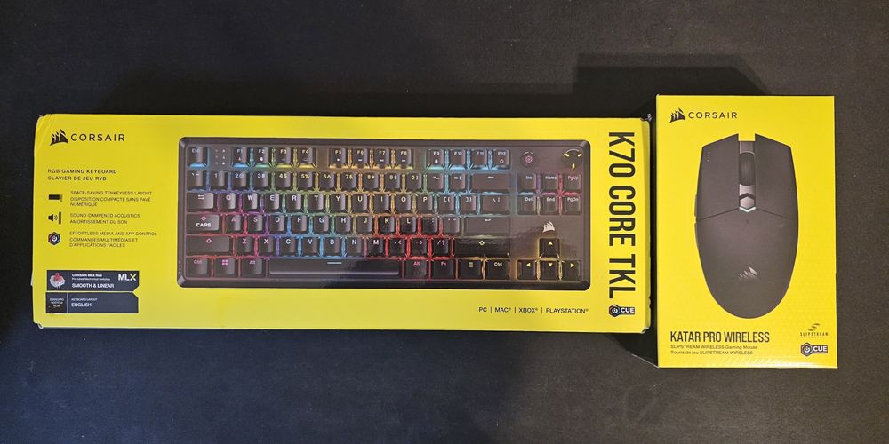 Set Gaming Corsair Tastatura + Mouse