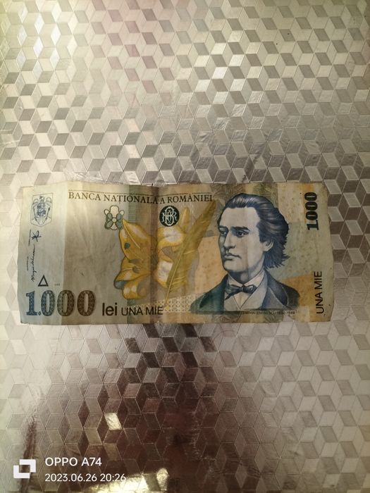 Se vinde bancnotă de 1000 lei aceasta fiind din anul 1998