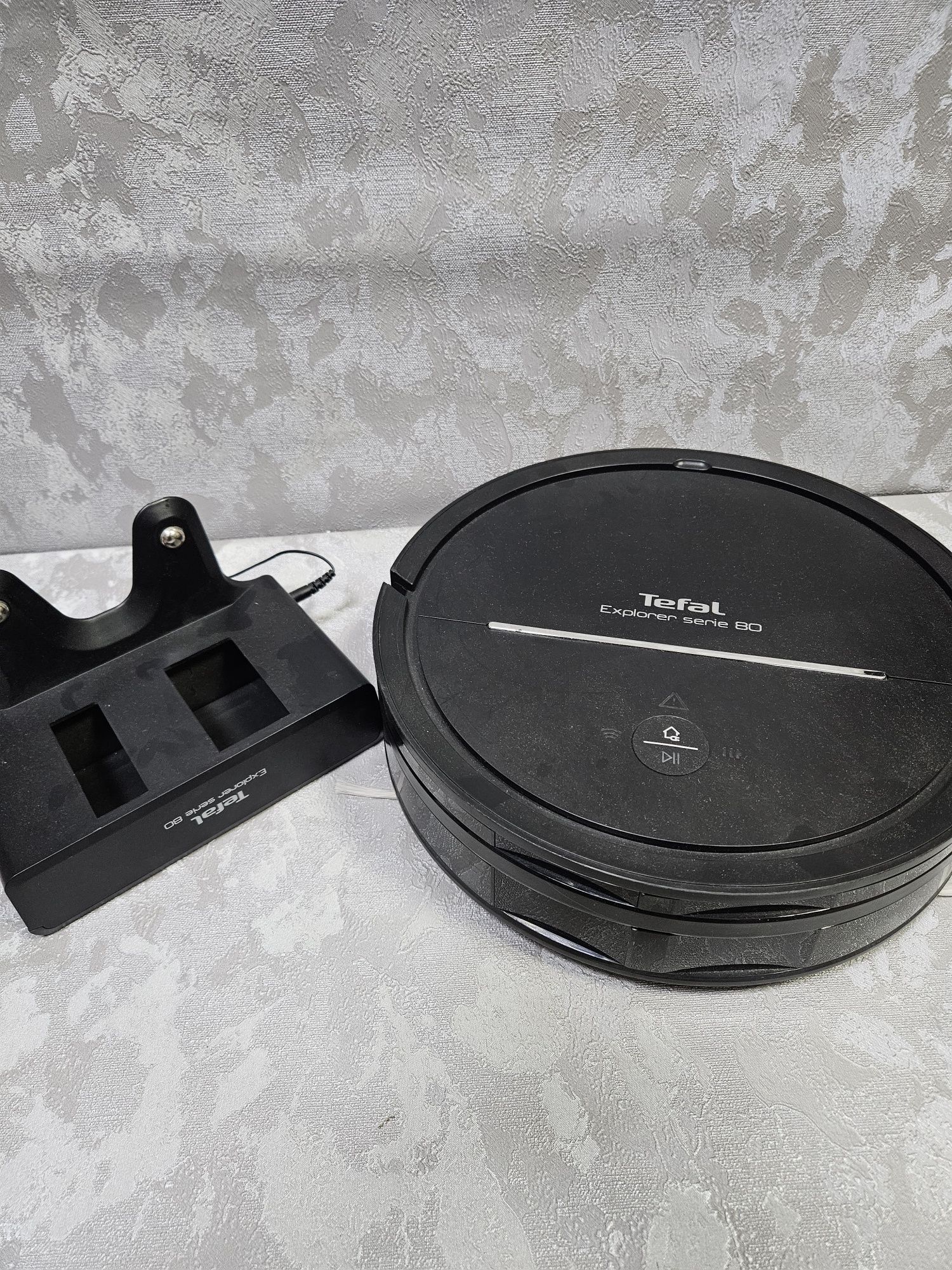 Робот пылесос Tefal (Риддер)Независимости34 (лот365484)