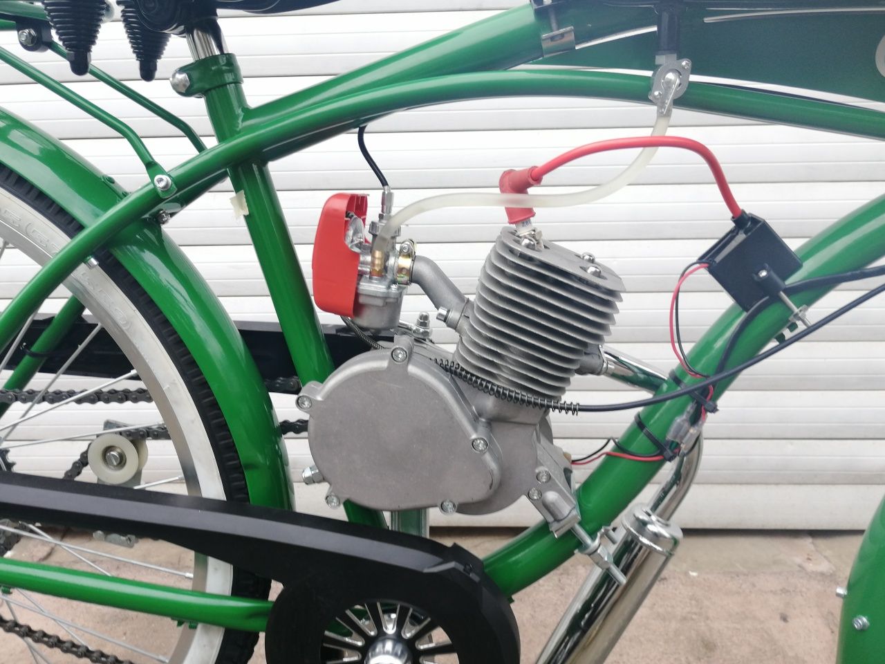 Bicicleta cu motor benzina Cruiser Neuzer