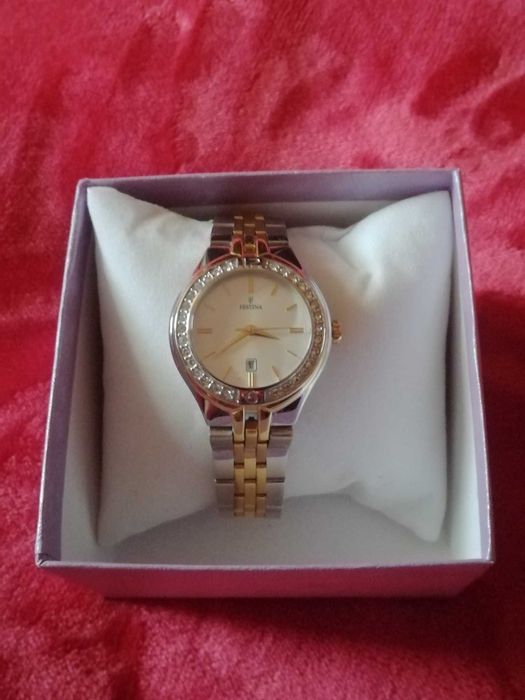 Ceas damă nou model Festina Mademoiselle F16868/1