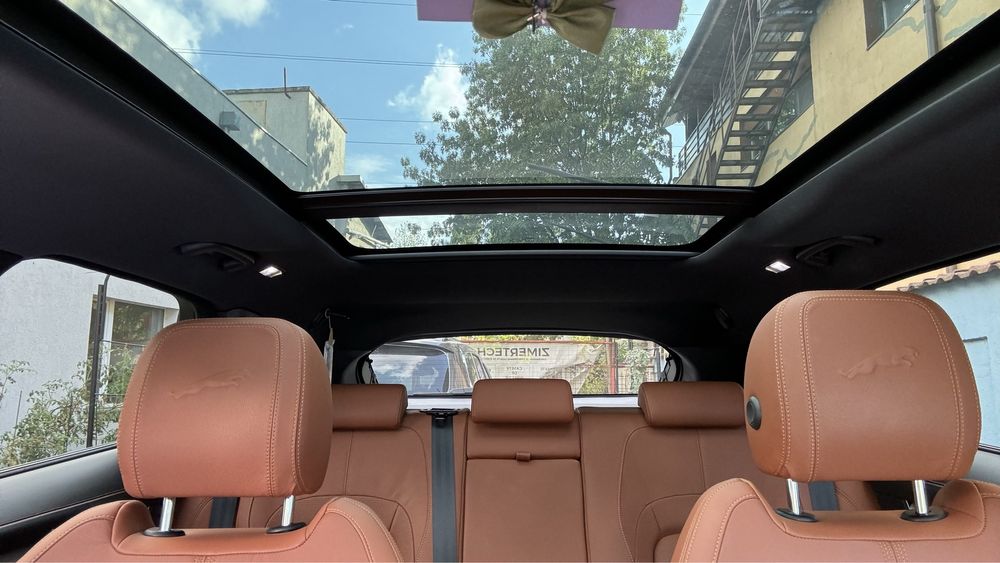 Jaguar FPace P 250 AWD R DYNAMIC
