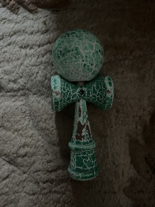 Kendama fara ata