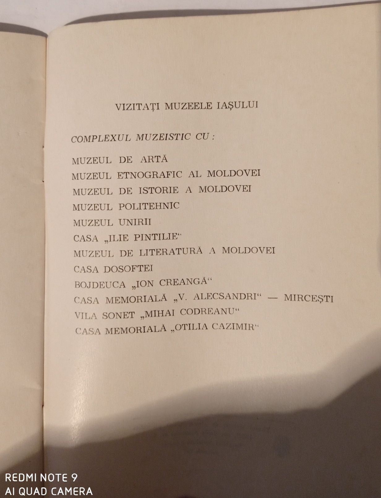 Vând sau schimb broșură"Muzeul Politehnic IAȘI"perioada comunismului