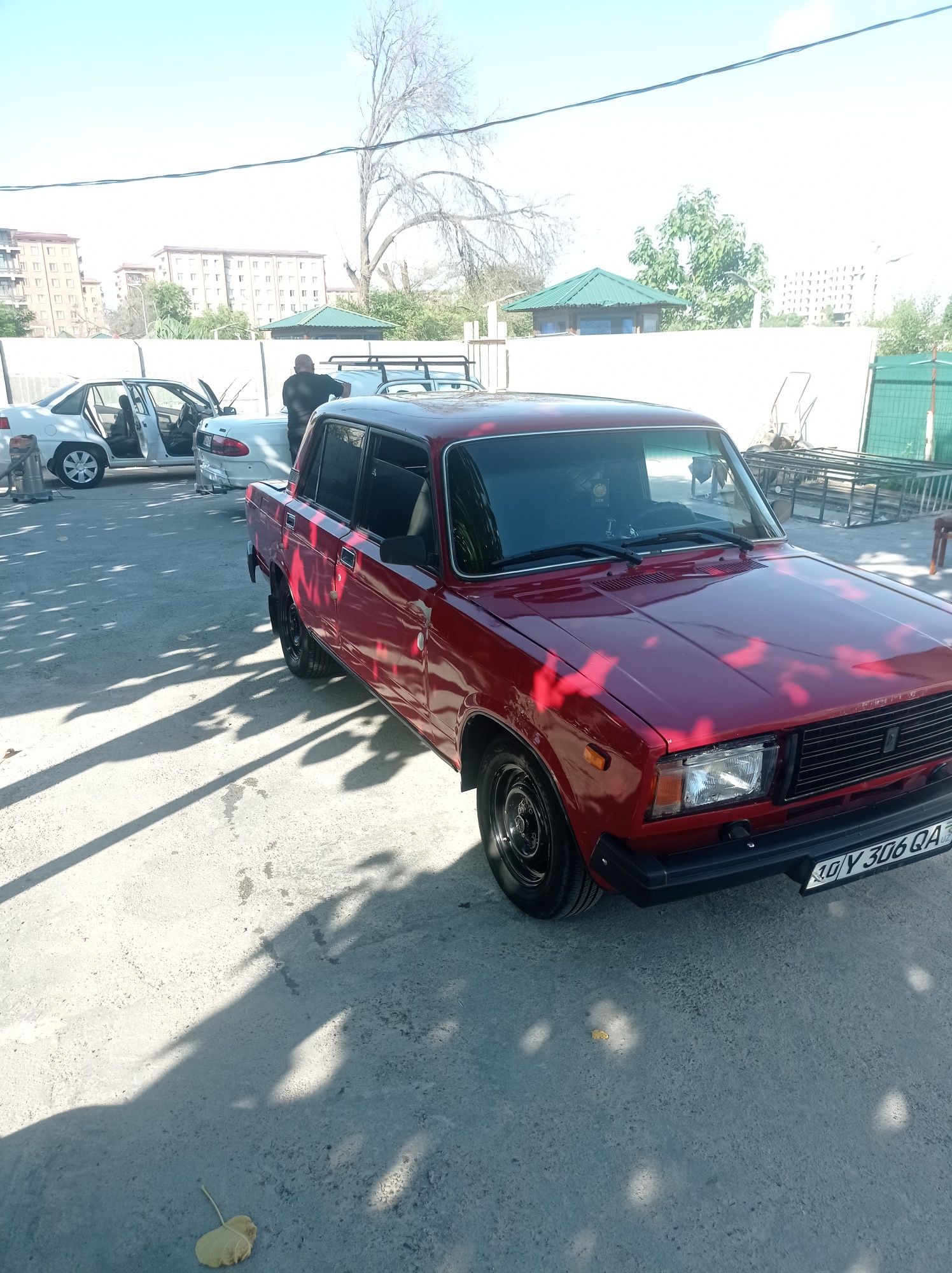 Sotiladi Vaz 2105