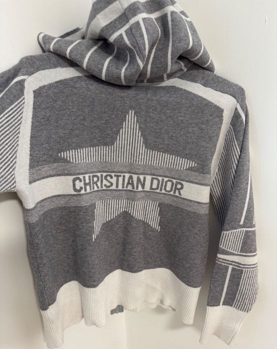 Суитшърт с качулка