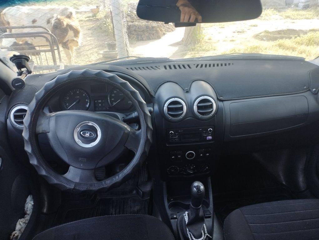 Largus 2018 yili yurgani 235000