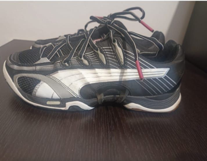 Adidasi Puma, marimea 37