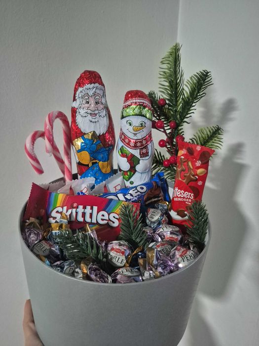 Cadouri la comanda. Buchete si compozitii dulci