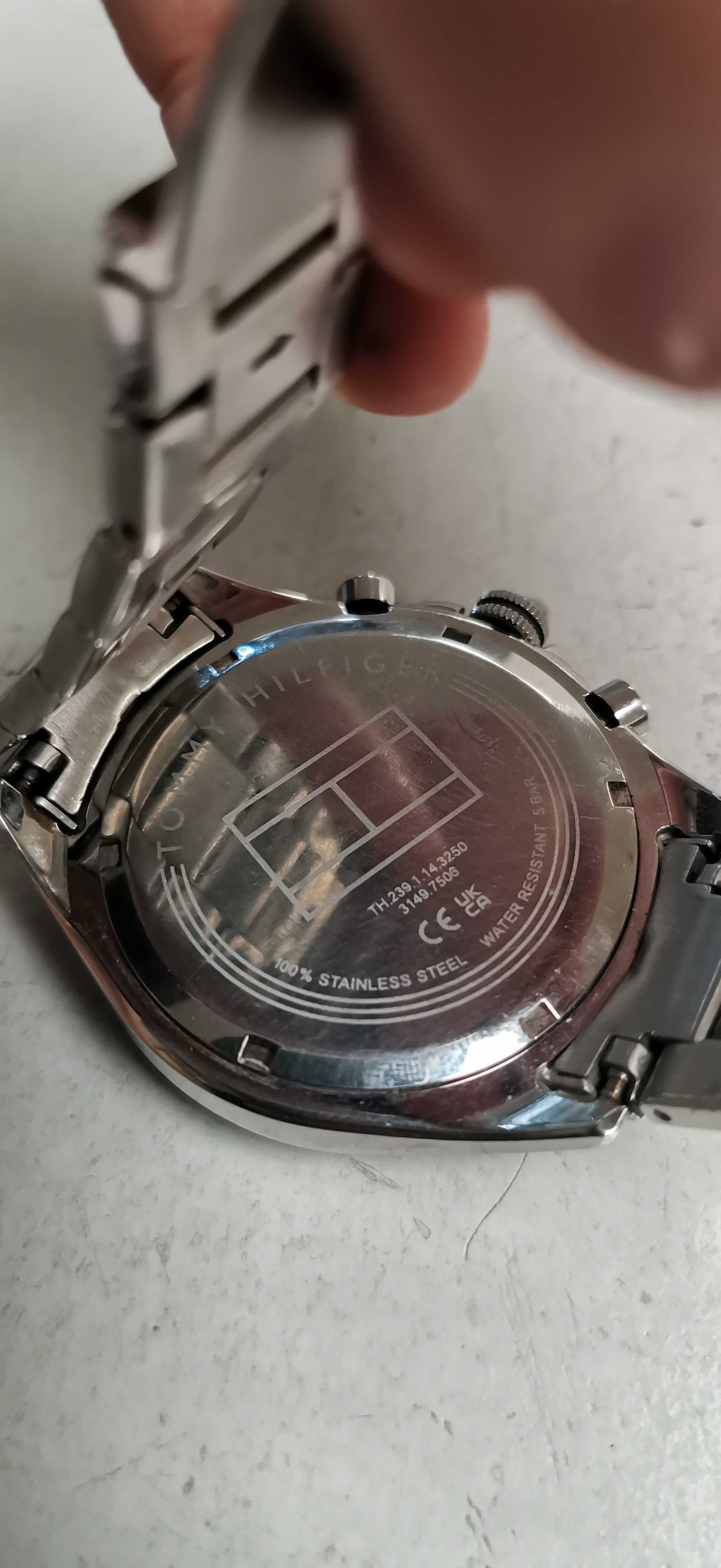 Мъжки часовник Tommy Hilfiger TH 239.1.