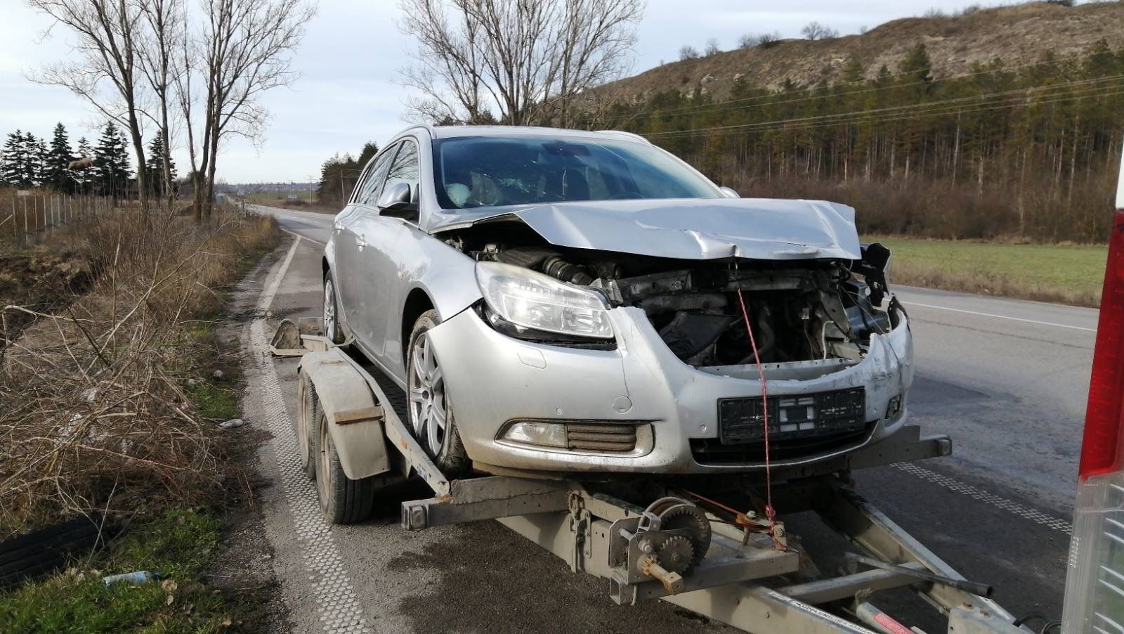 dezmembrez opel insignia. vivaro