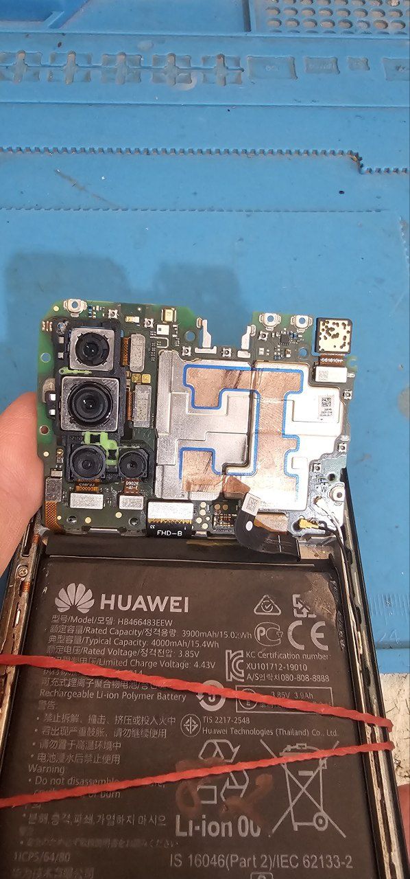 Honor s30 pamiti 8+256 Xolati yaxshi