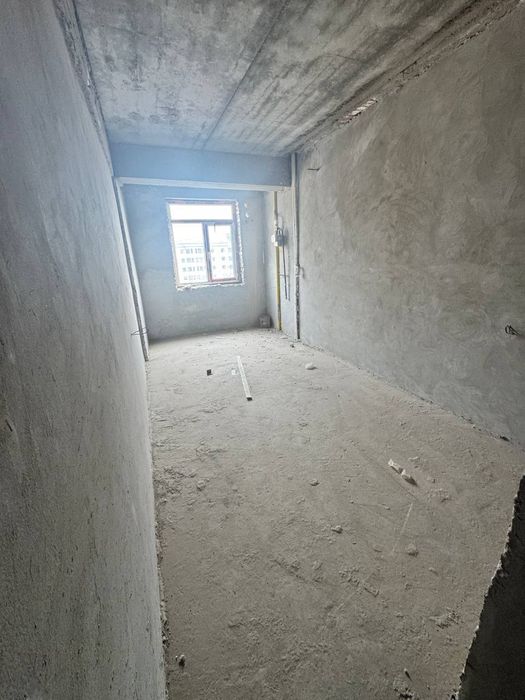 1-хоналик 2каватда 38квм таксомотор парк Пахтакор коробка