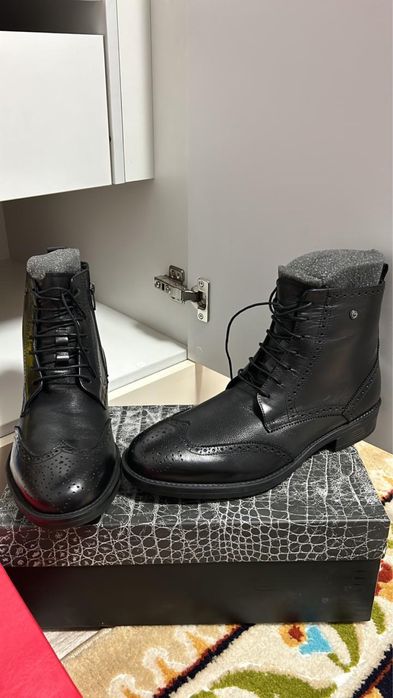 Продам зимную ботинку новый новый новый
