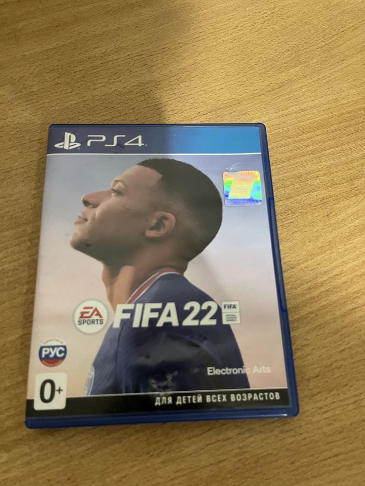 Продам диск на FIFA22 на PS 4-5