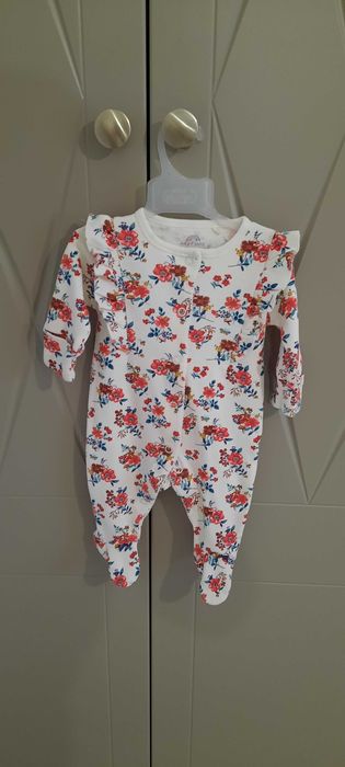 Next salopete fetita