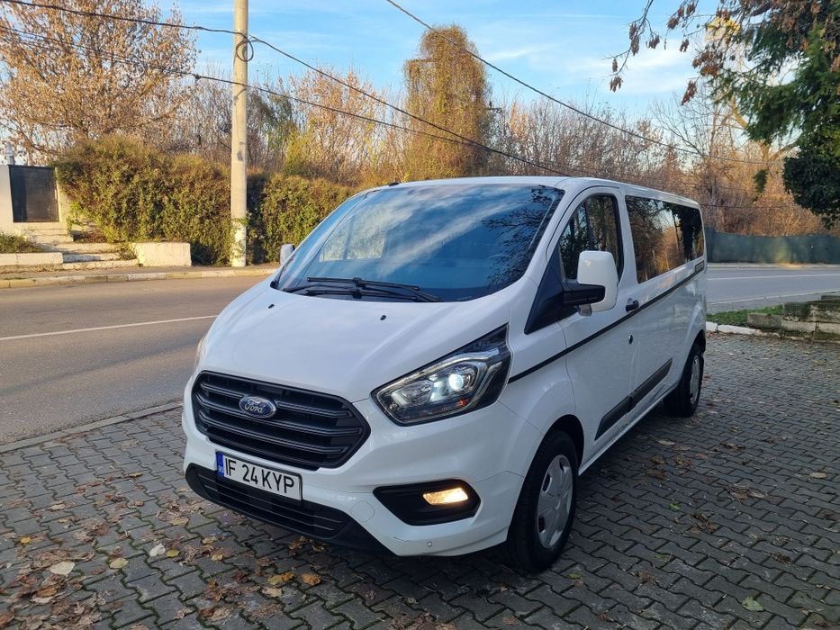 Ford Transit Custom 8+1/varianta lunga L2/2.0-130cp