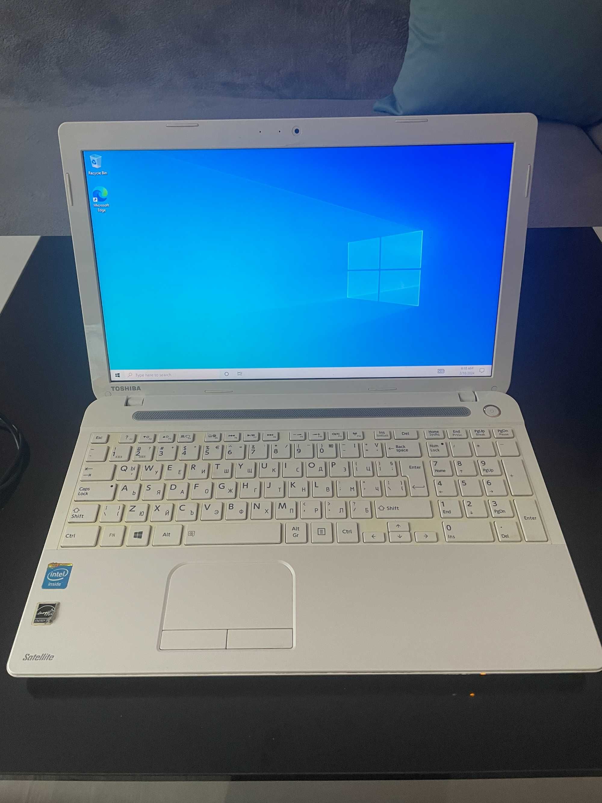 Лаптоп Toshiba Satellite C55-A-1TF